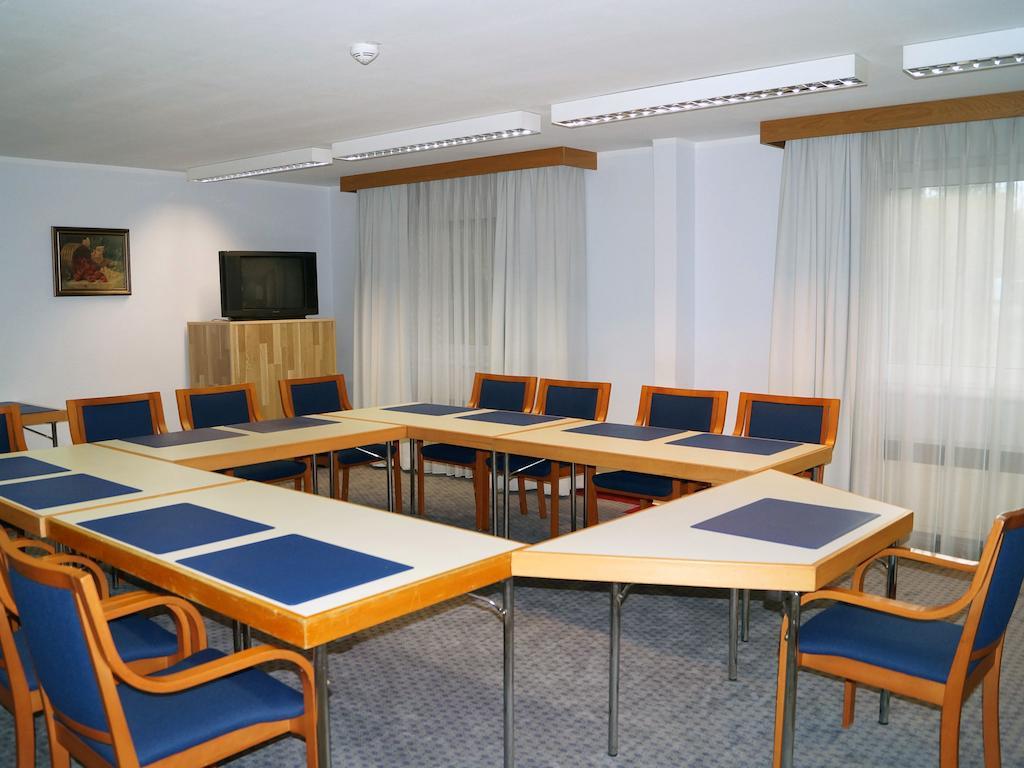 הופגארטן Hotel Mardin מראה חיצוני תמונה